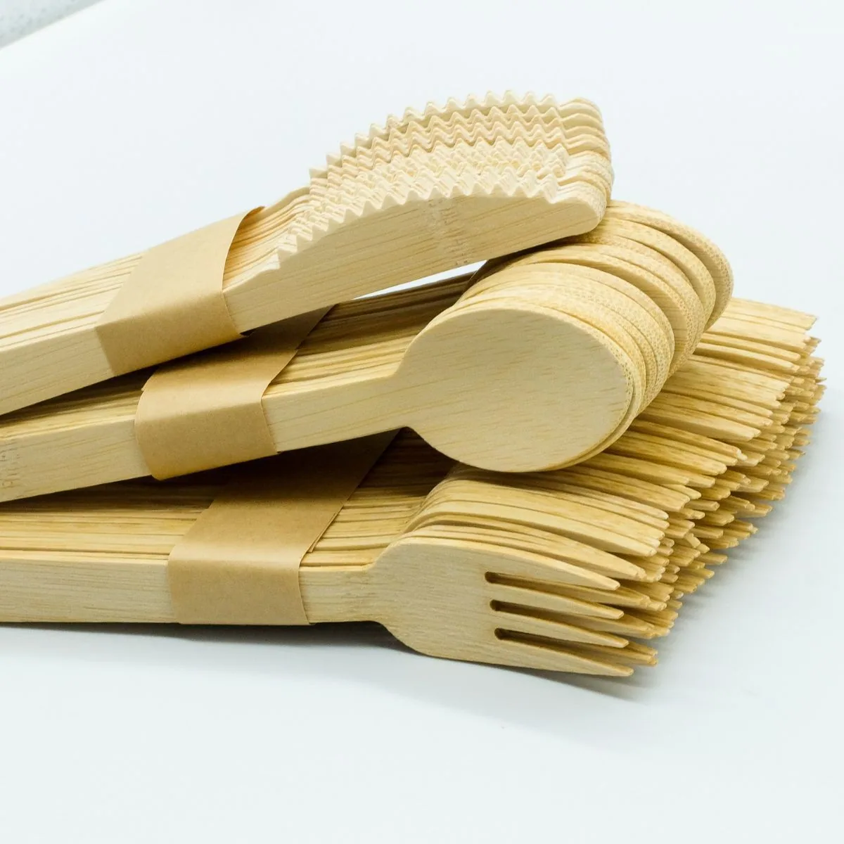 How to Choose the Right Bamboo Cutlery for Your Service Program